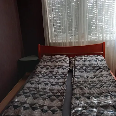 Apartament Roli *